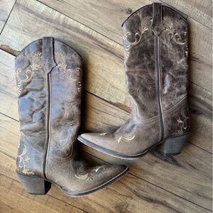 Abilene Boot Co. Brown Leather Boots